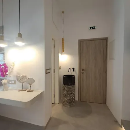 Apartment Margaret's In Town