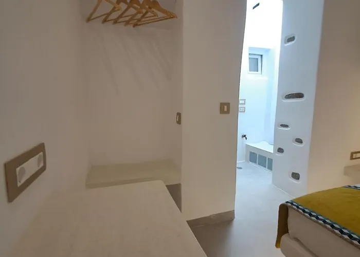 Margaret's In Town Apartment